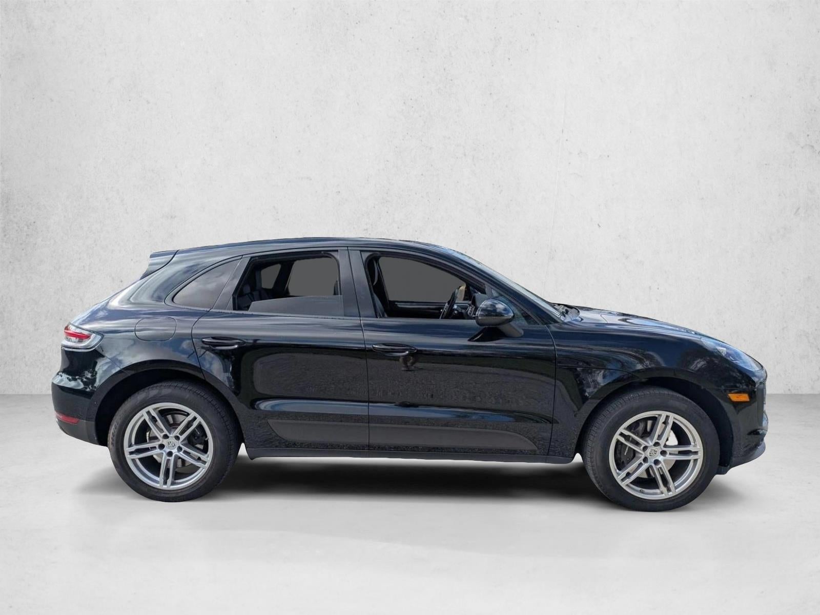2021 Porsche Macan AWD