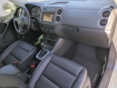 2014 Volkswagen Tiguan 4MOTION 4dr Auto R-Line