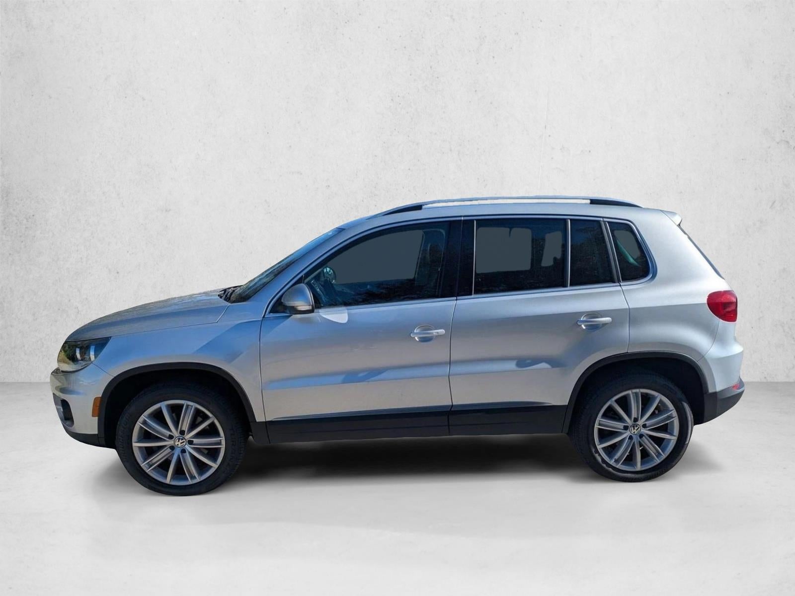 2014 Volkswagen Tiguan 4MOTION 4dr Auto R-Line