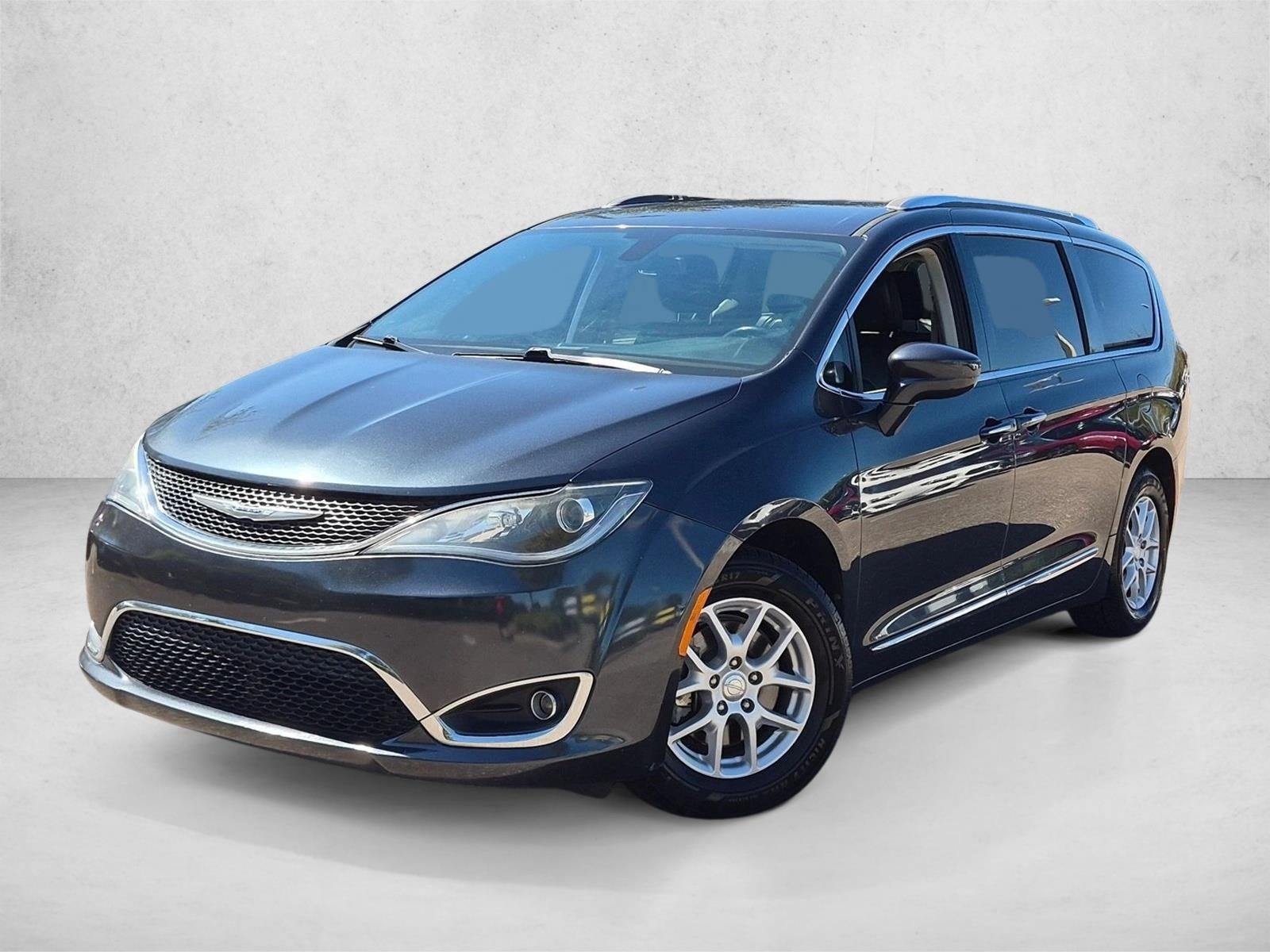 2020 Chrysler Pacifica Touring L