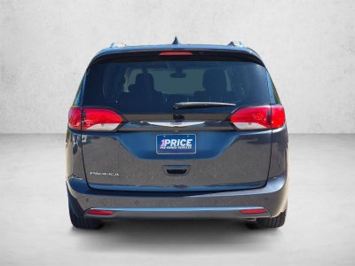 2020 Chrysler Pacifica Touring L FWD