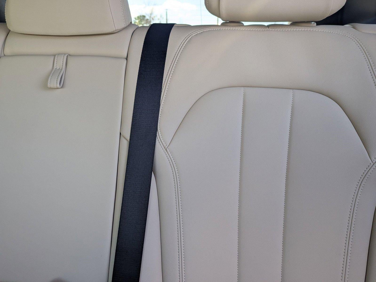 2022 BMW X5 sDrive40i Sports Activity Vehicle