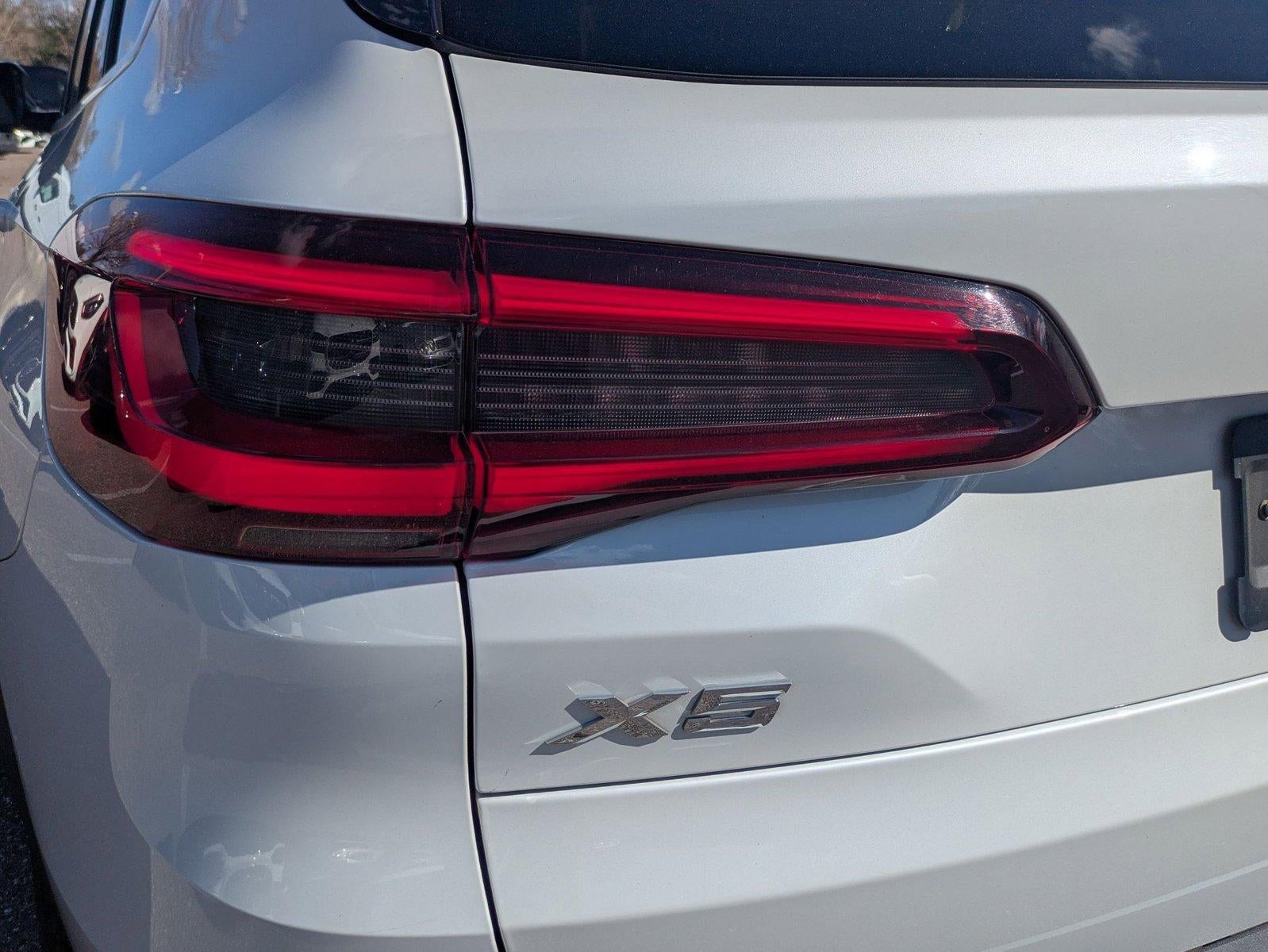 2022 BMW X5 sDrive40i Sports Activity Vehicle