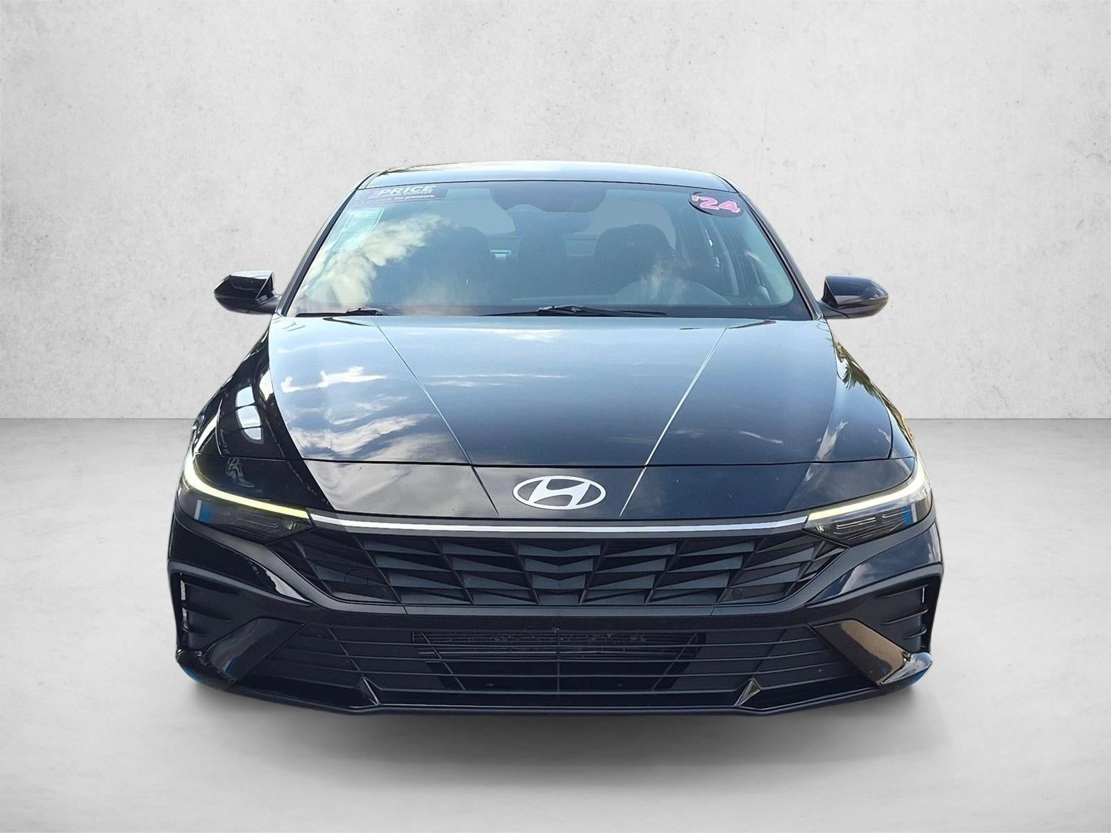 2024 Hyundai ELANTRA SEL IVT