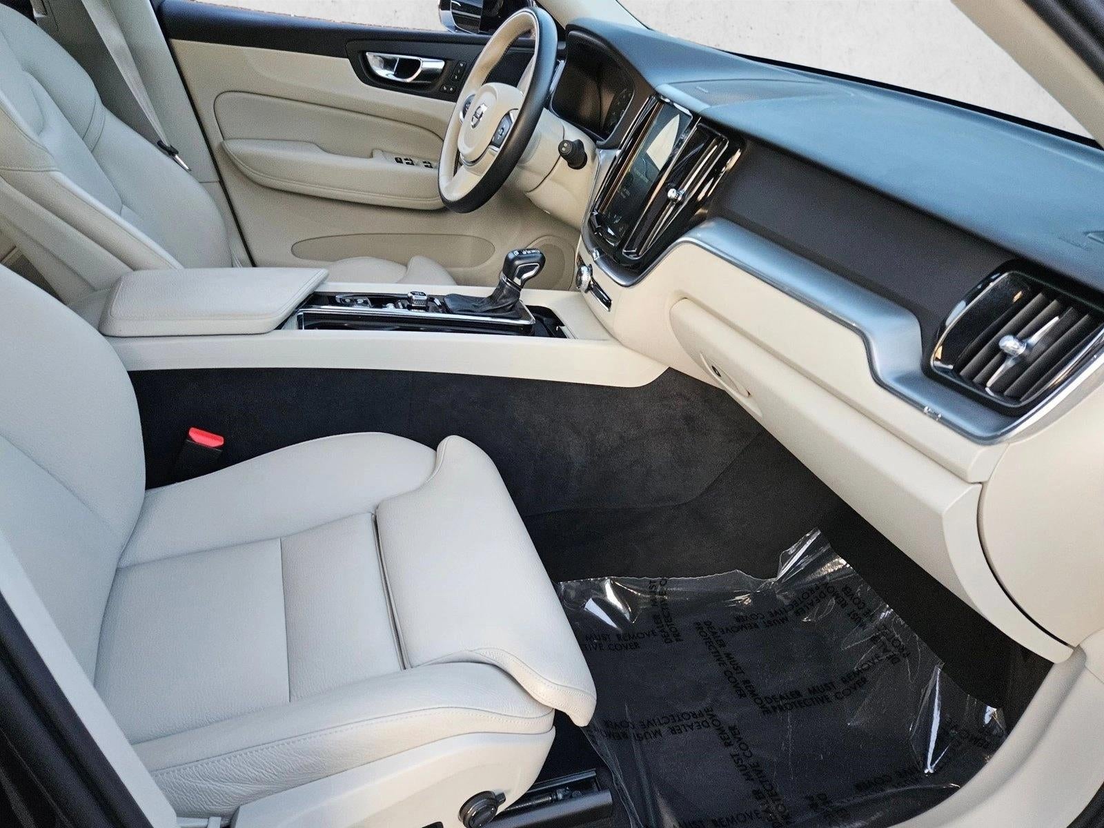2019 Volvo XC60 T5 FWD Momentum