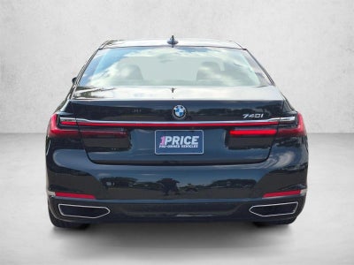 2020 BMW 740i Sedan