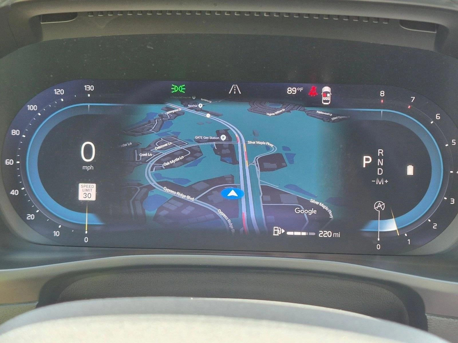 2023 Volvo XC40 B5 AWD Plus Dark Theme