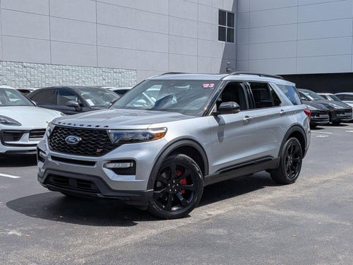 2023 Ford Explorer ST 4WD