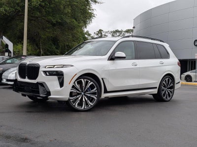 2023 BMW X7 xDrive40i Sports Activity Vehicle