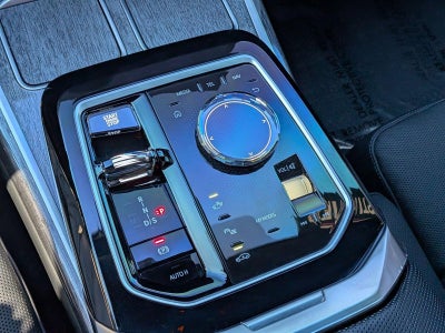 2024 BMW 740i xDrive Sedan