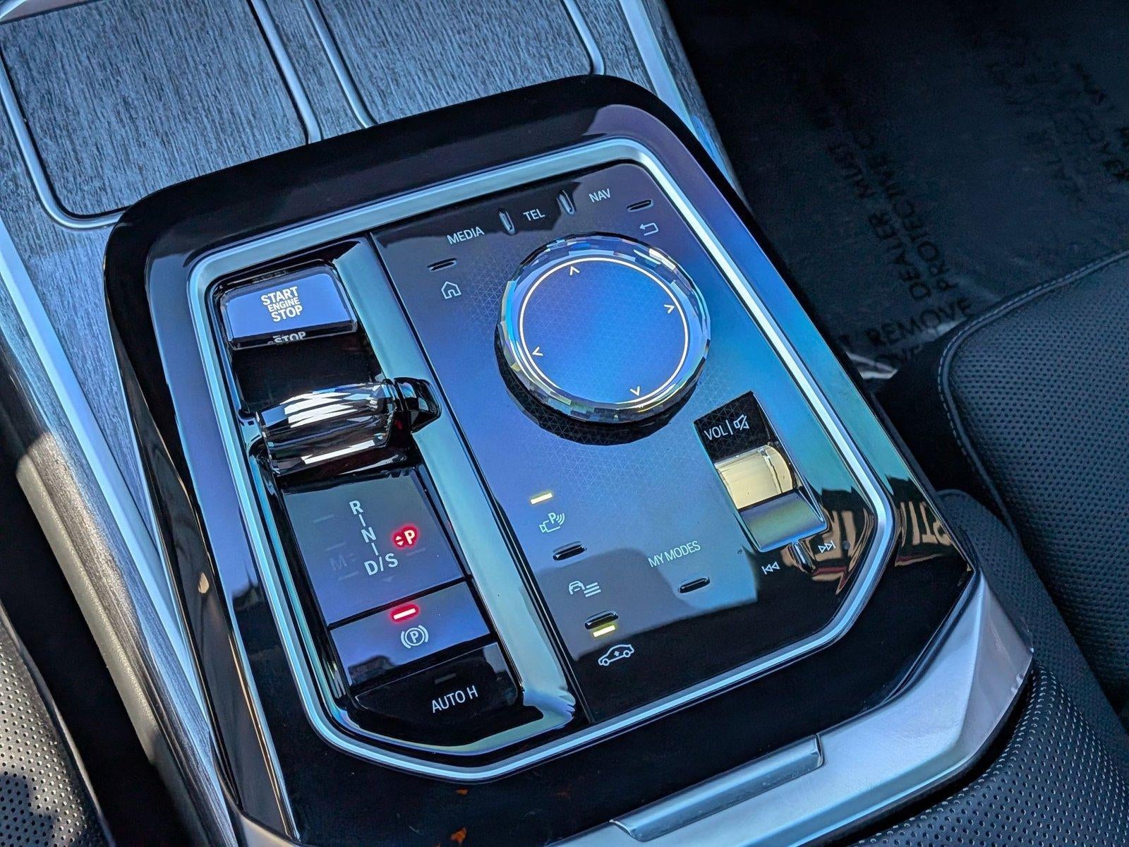 2024 BMW 740i xDrive Sedan