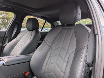 2025 BMW 530i Sedan