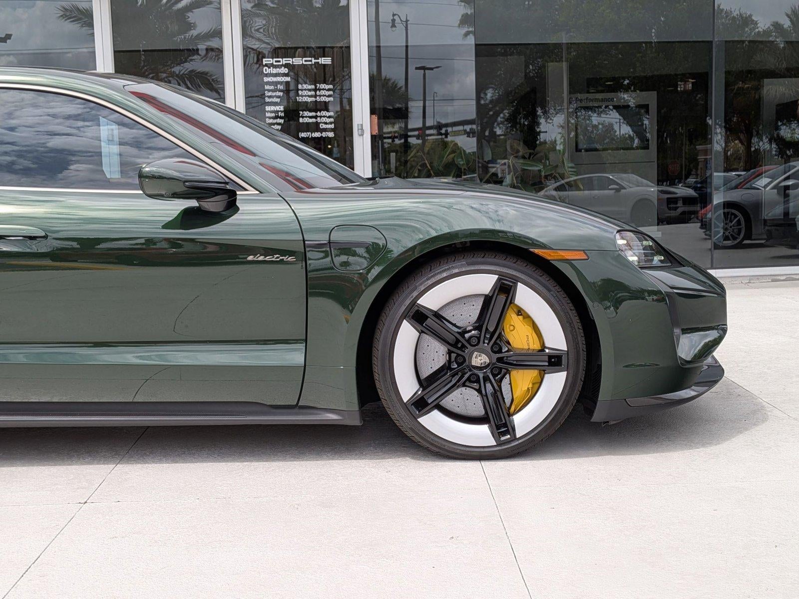 2025 Porsche Taycan Turbo S AWD