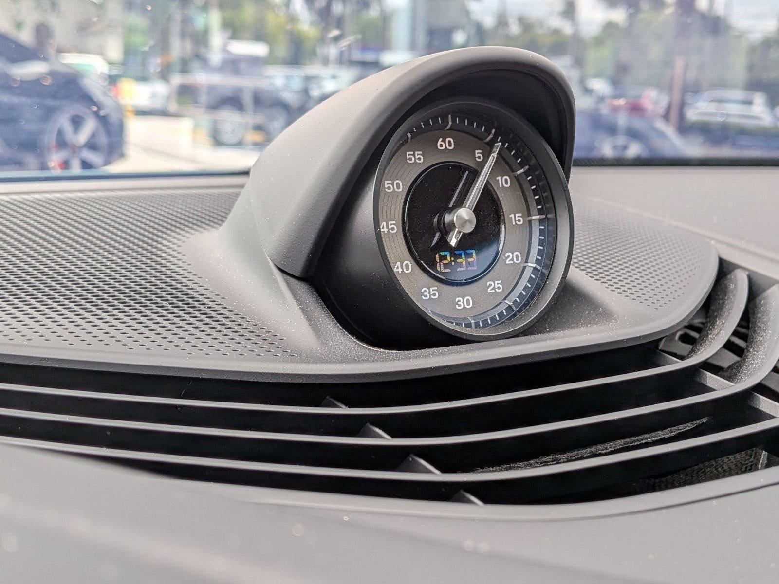 2025 Porsche Taycan Turbo S AWD