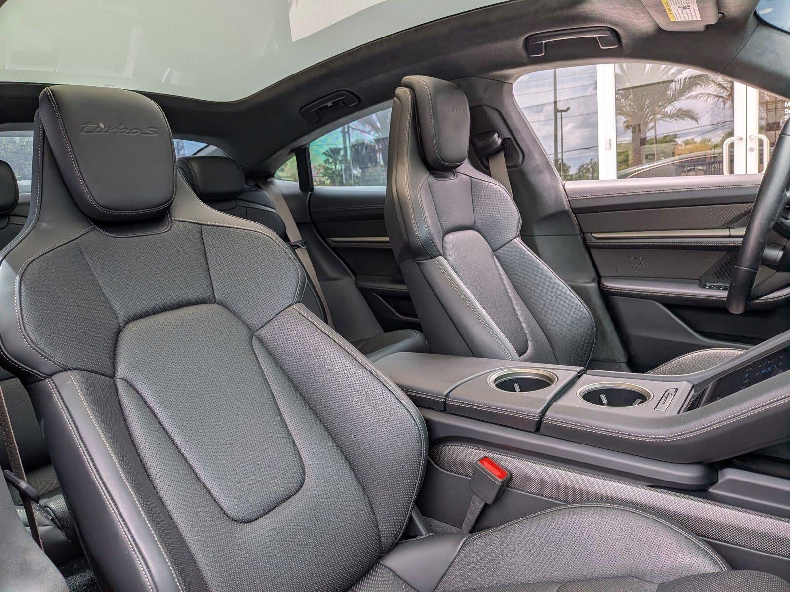 2025 Porsche Taycan Turbo S AWD