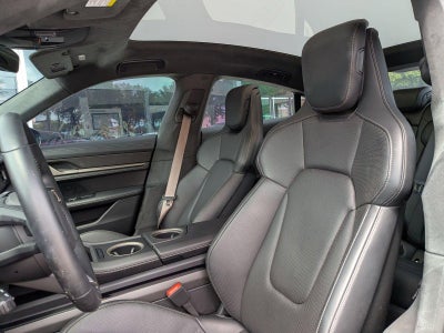 2025 Porsche Taycan Turbo S AWD