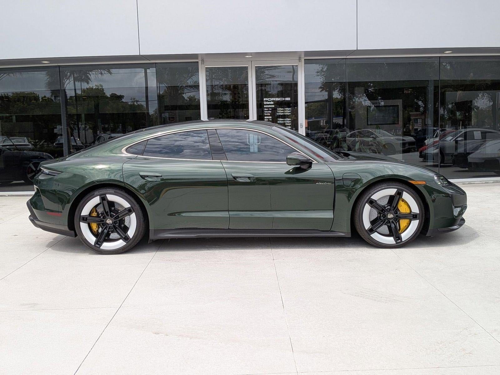 2025 Porsche Taycan Turbo S AWD