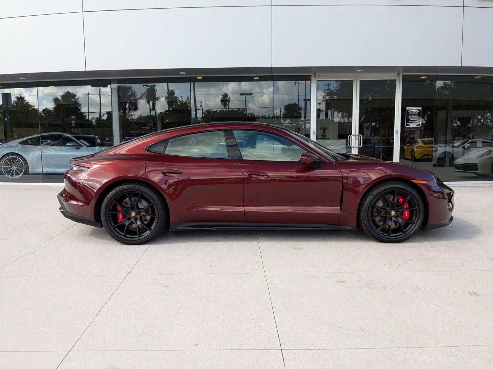 2022 Porsche Taycan GTS AWD