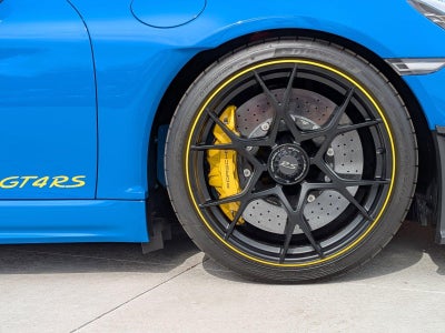 2025 Porsche 718 Cayman GT4 RS Coupe