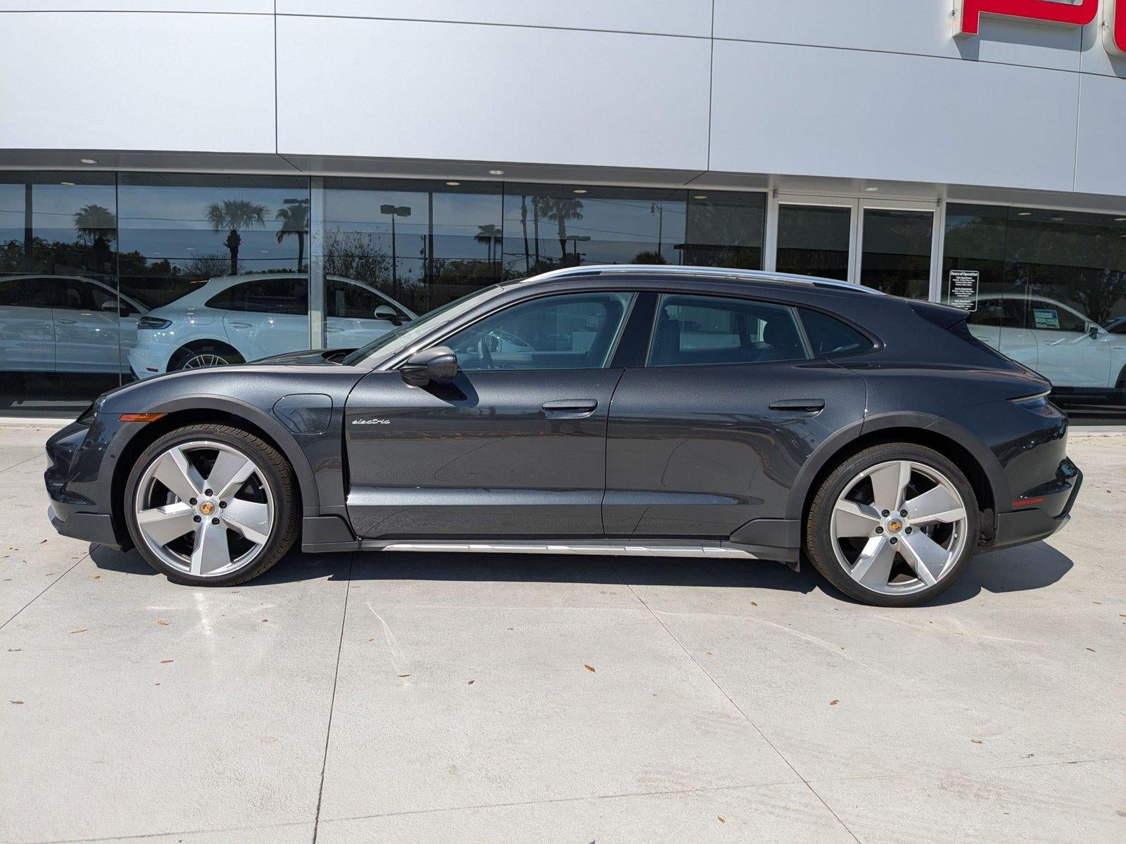 2024 Porsche Taycan 4 Cross Turismo AWD
