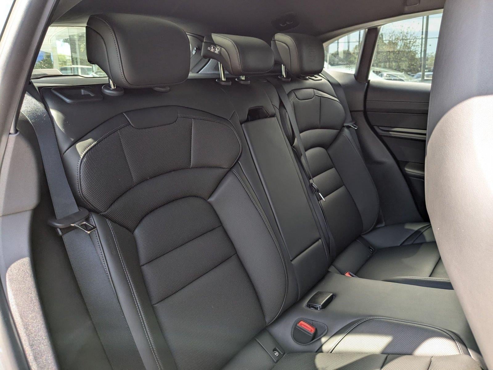 2024 Porsche Taycan 4 Cross Turismo AWD