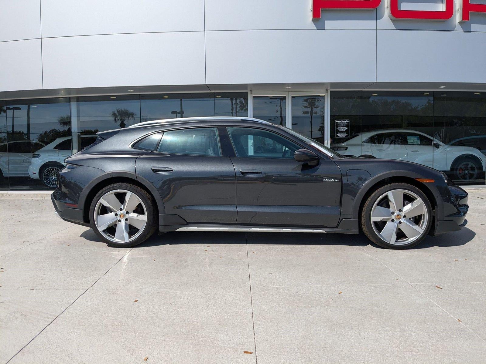 2024 Porsche Taycan 4 Cross Turismo AWD