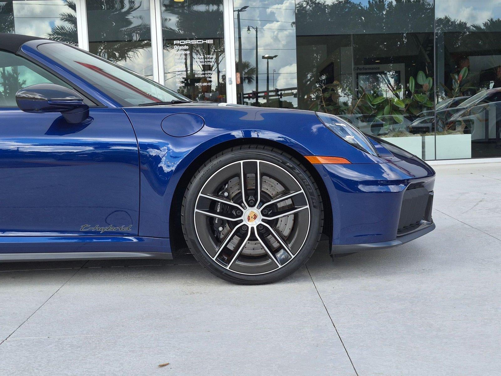 2025 Porsche 911 Targa 4 GTS