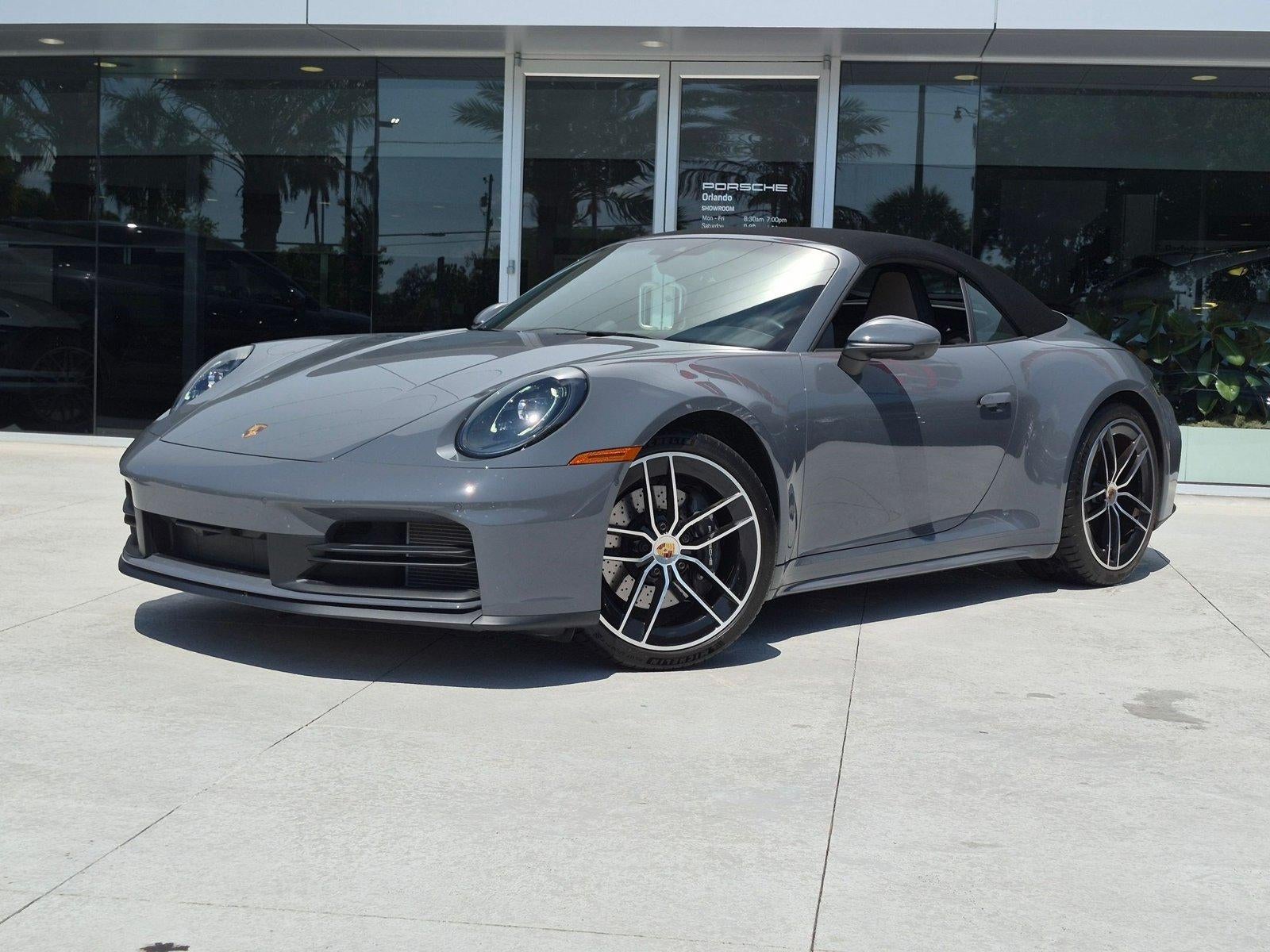 2025 Porsche 911 Carrera Cabriolet
