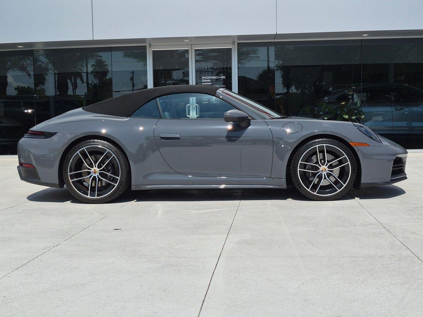 2025 Porsche 911 Carrera Cabriolet