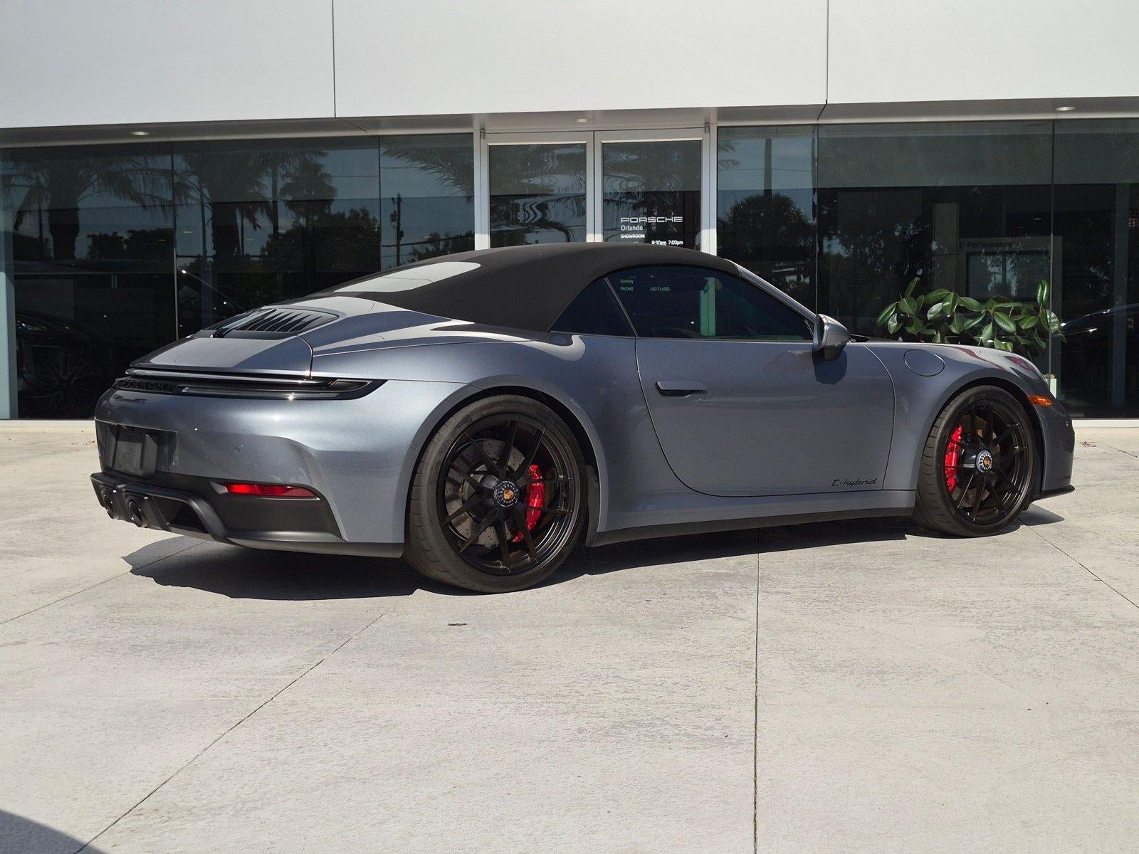 2025 Porsche 911 Carrera GTS Cabriolet