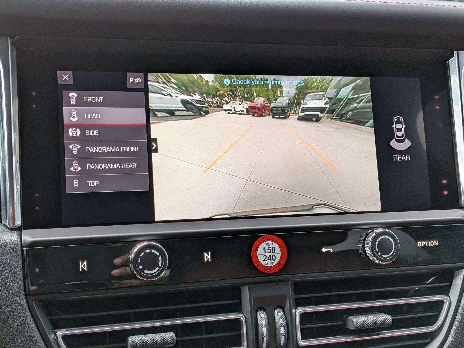 2025 Porsche Macan AWD