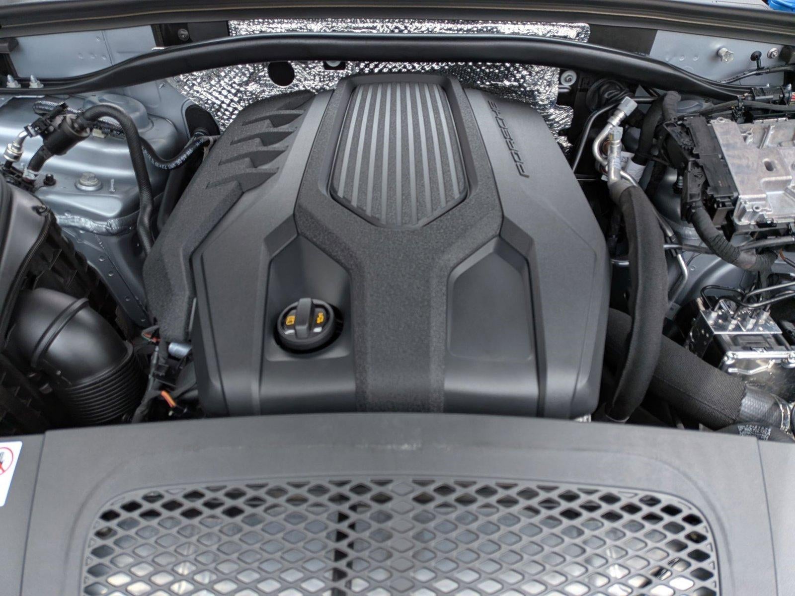 2024 Porsche Macan AWD