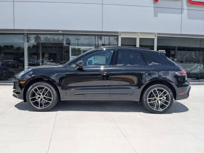 2025 Porsche Macan AWD