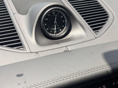 2025 Porsche Macan AWD