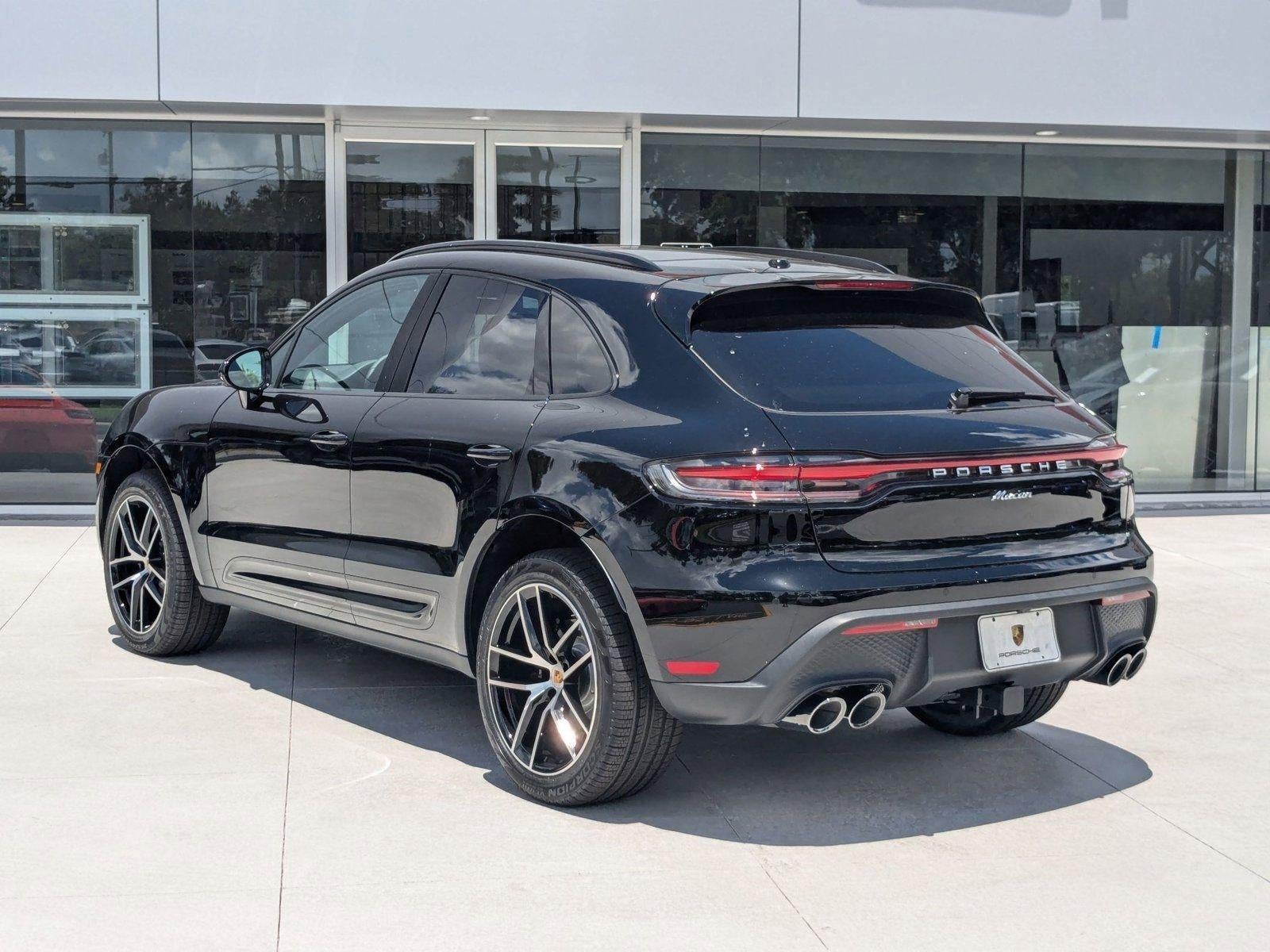 2025 Porsche Macan AWD