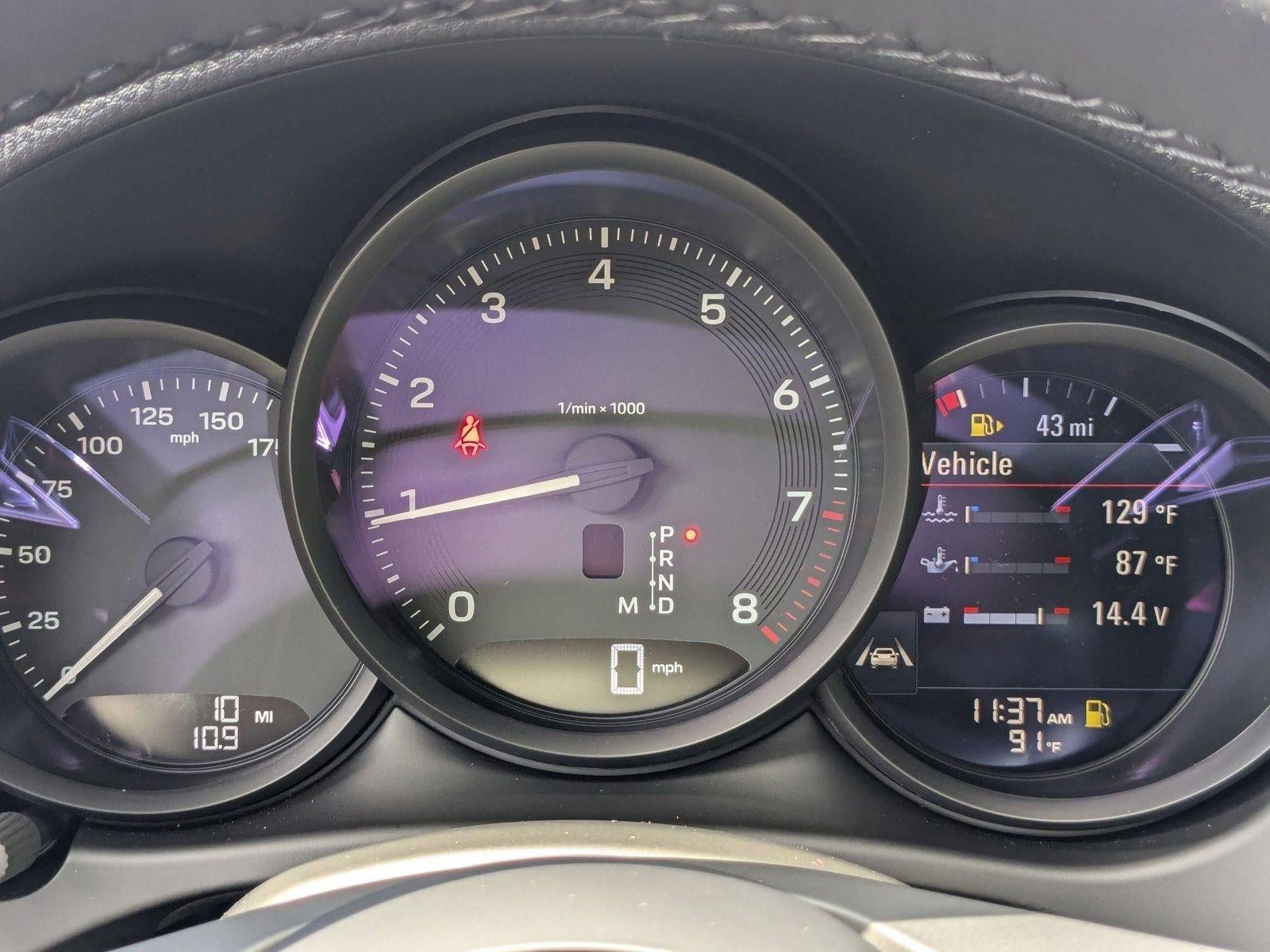 2025 Porsche Macan AWD