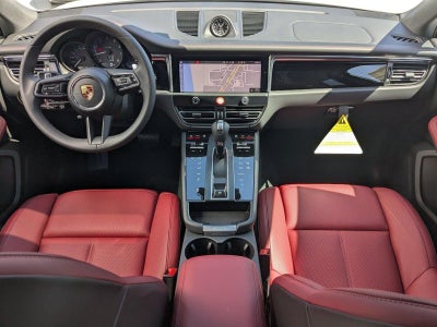 2026 Porsche Macan AWD