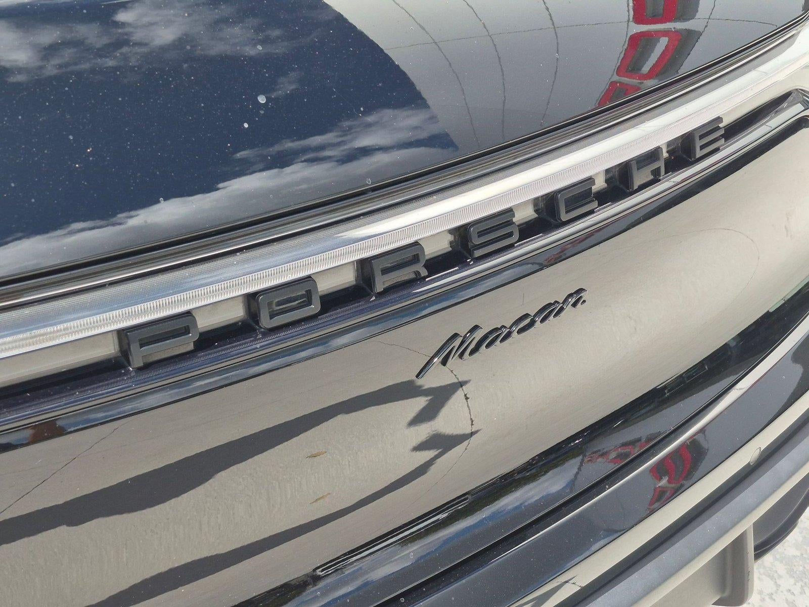 2023 Porsche Macan AWD