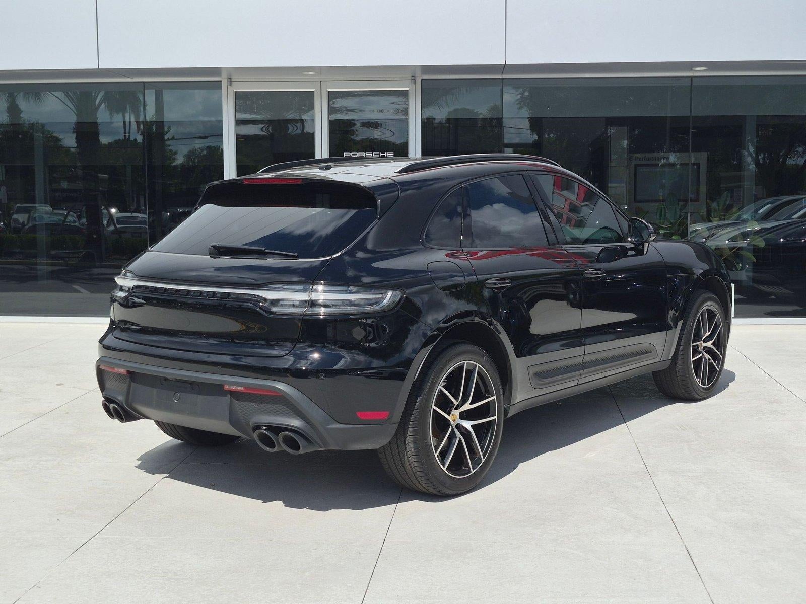 2023 Porsche Macan AWD