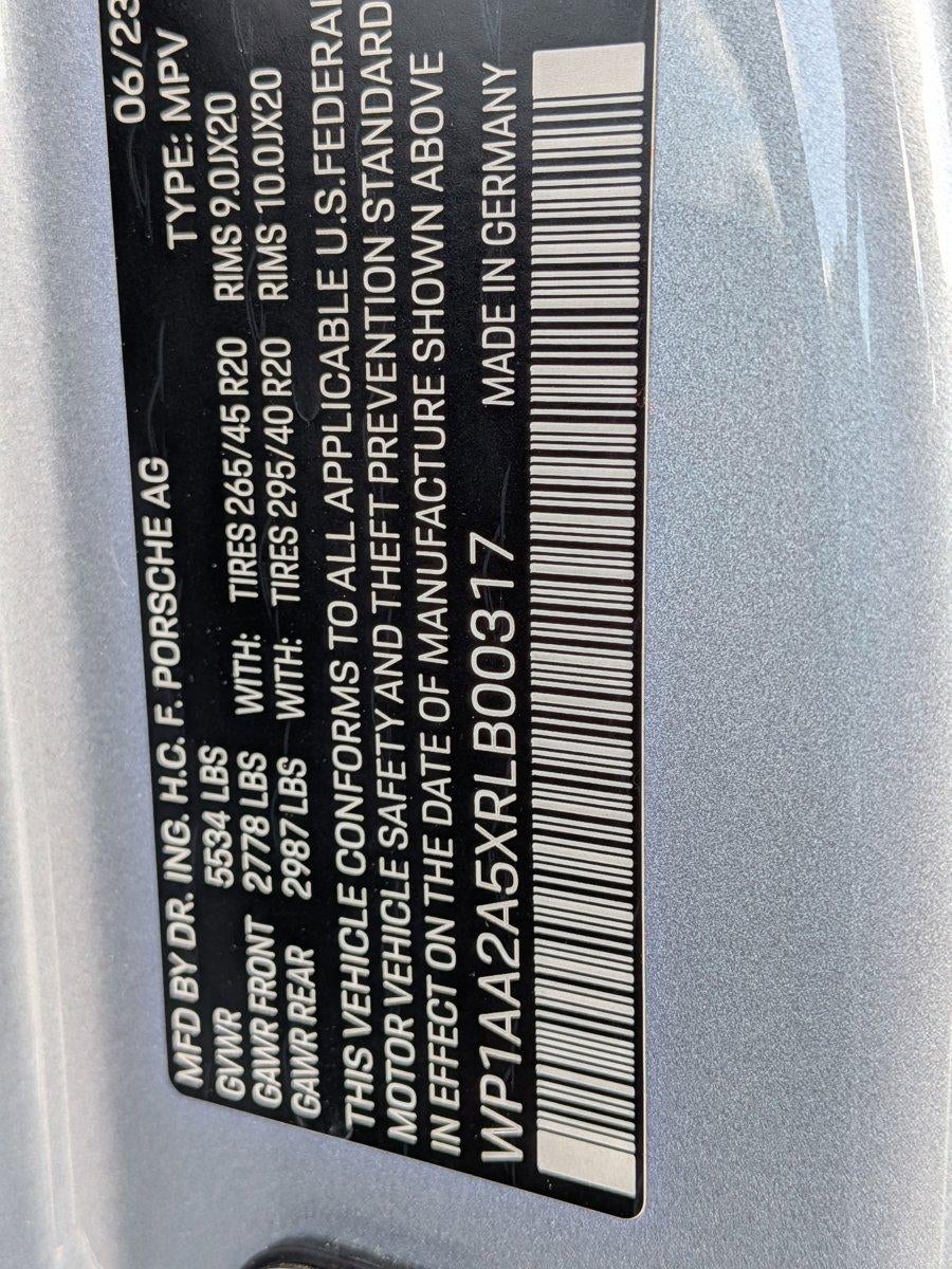 2024 Porsche Macan AWD