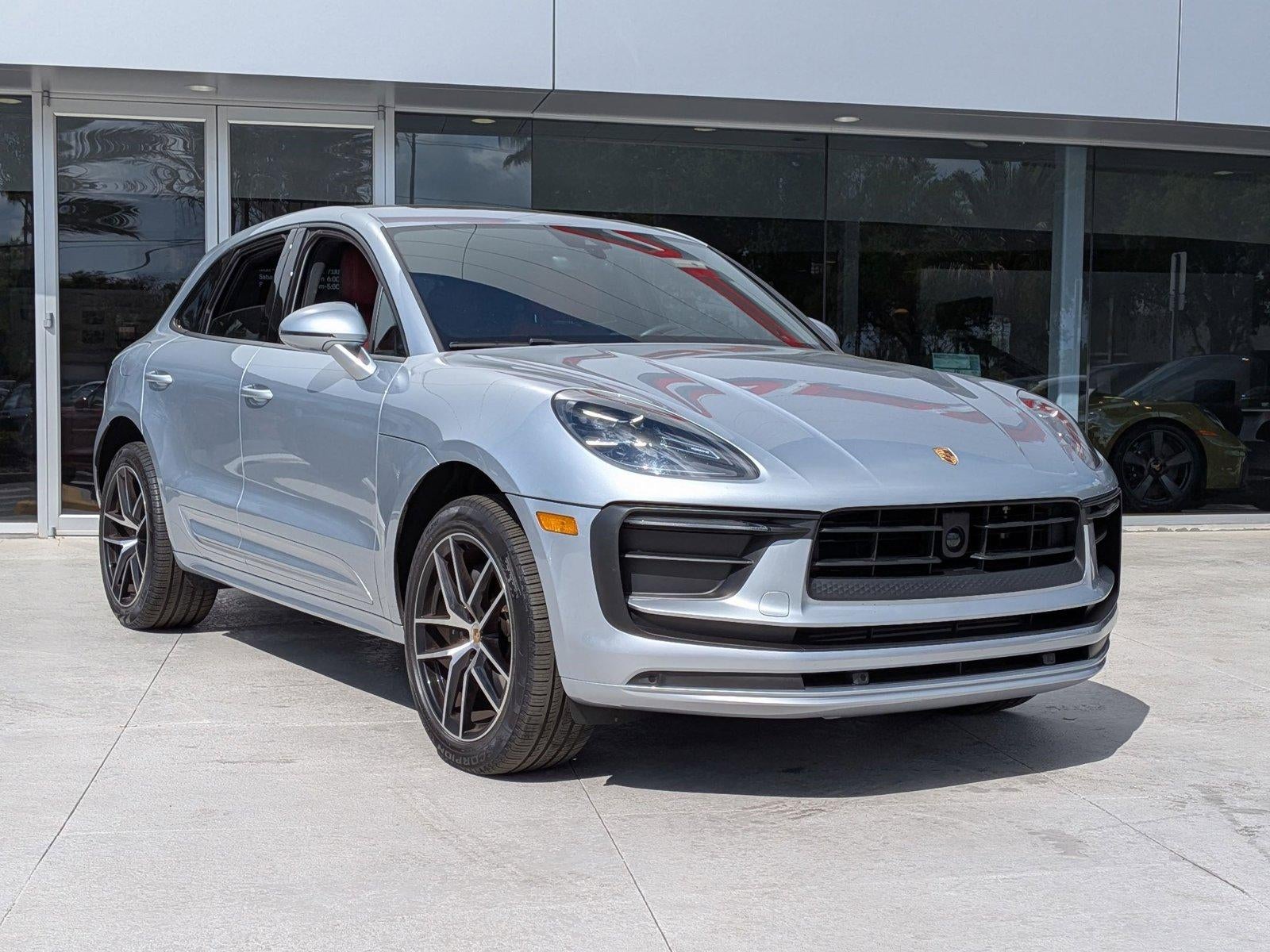 2024 Porsche Macan AWD