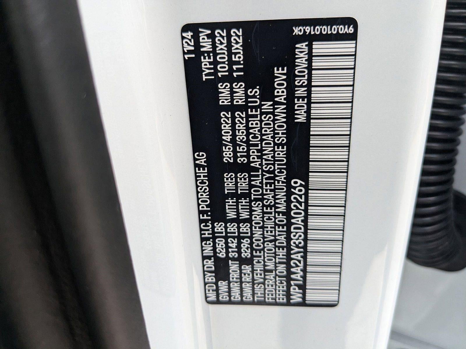 2025 Porsche Cayenne AWD