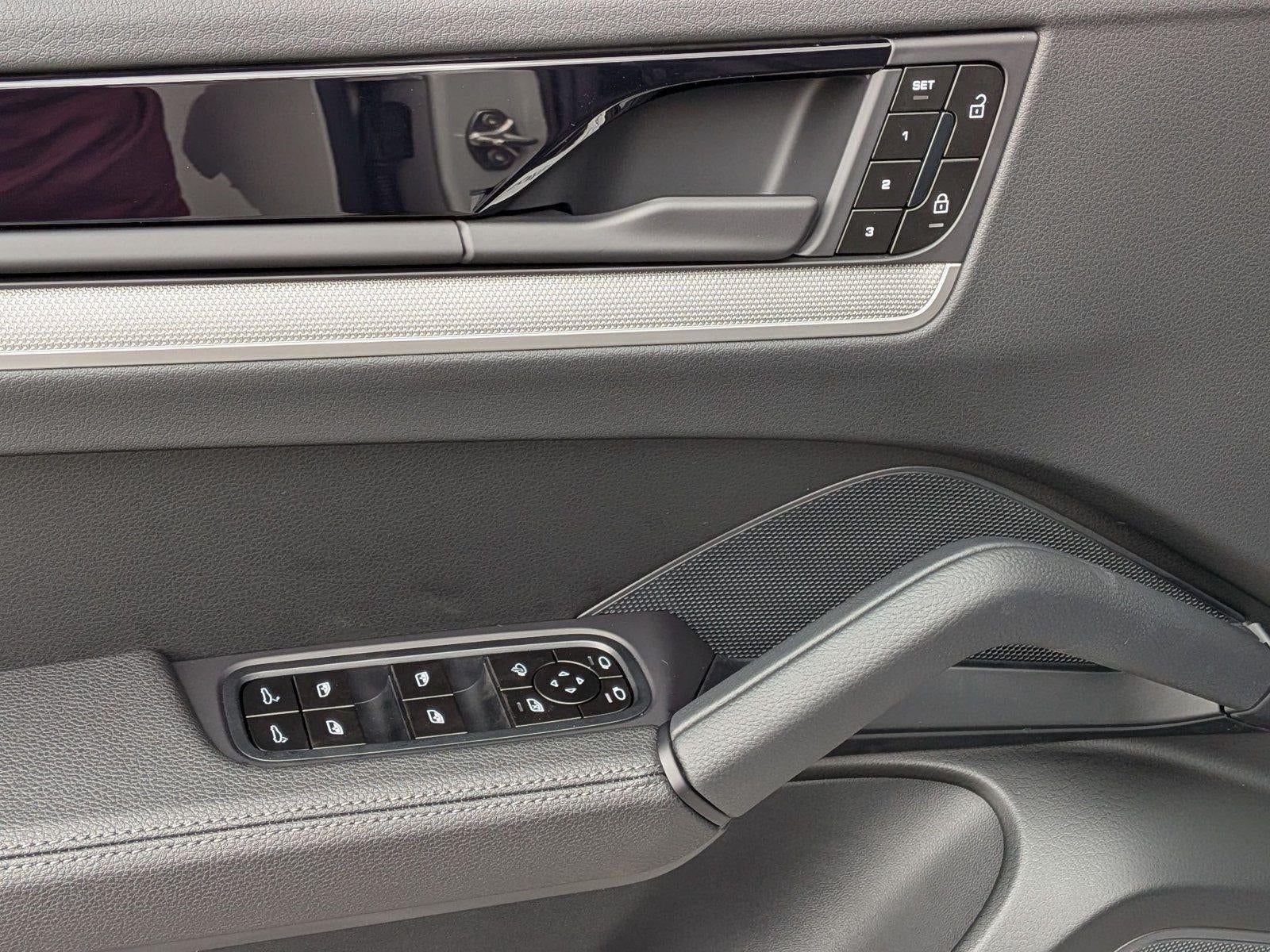 2026 Porsche Cayenne AWD