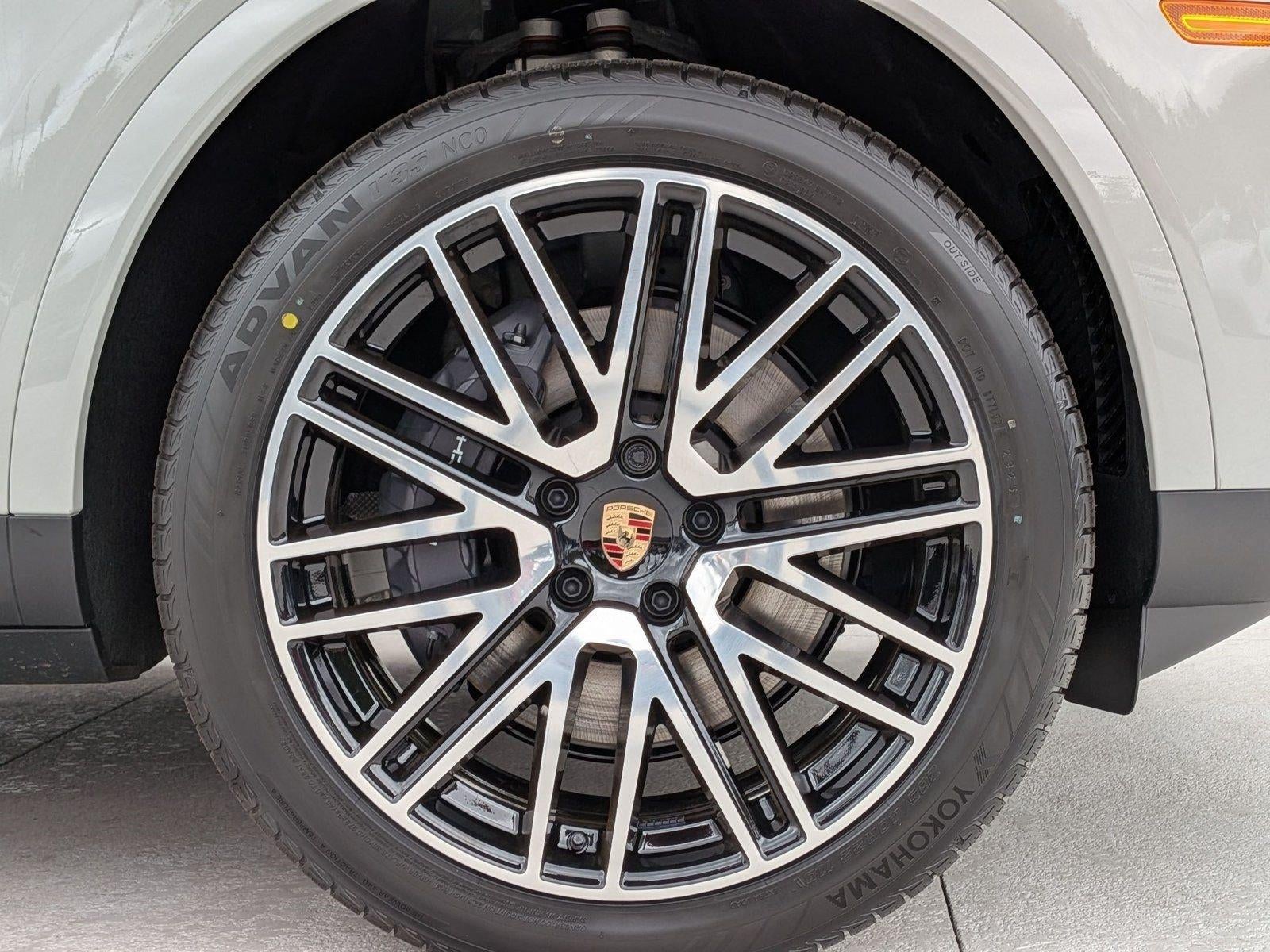 2026 Porsche Cayenne AWD