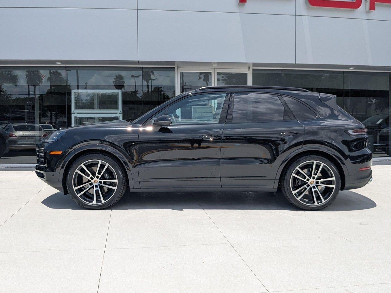 2025 Porsche Cayenne AWD