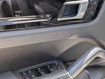 2023 Porsche Cayenne Platinum Edition AWD