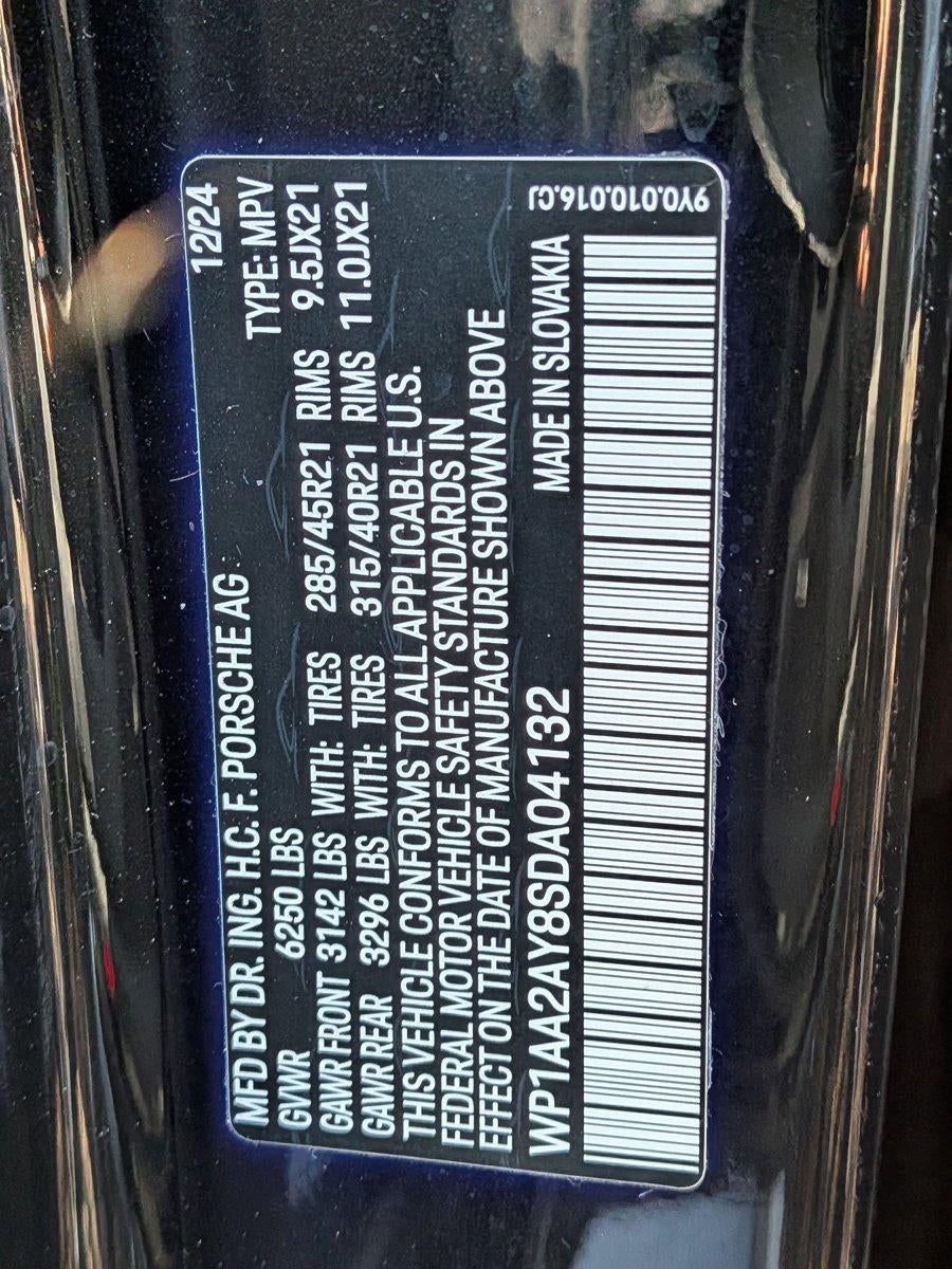 2025 Porsche Cayenne AWD