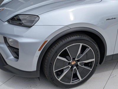 2025 Porsche Macan Electric RWD