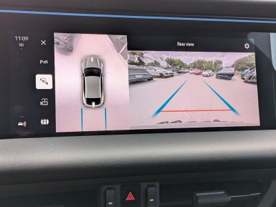 2025 Porsche Macan Electric RWD