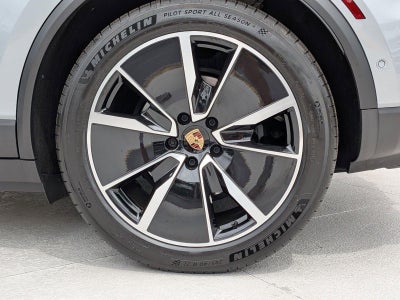 2025 Porsche Macan Electric RWD
